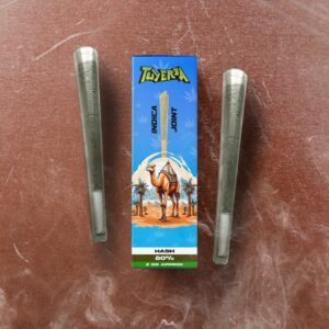 Dos preroll Hash NHC junto al frontal de la caja TuYerba